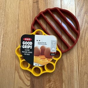 🟣 OXO Good Grips Kitchen Silicone Roasting Rack and Egg Rack bundle